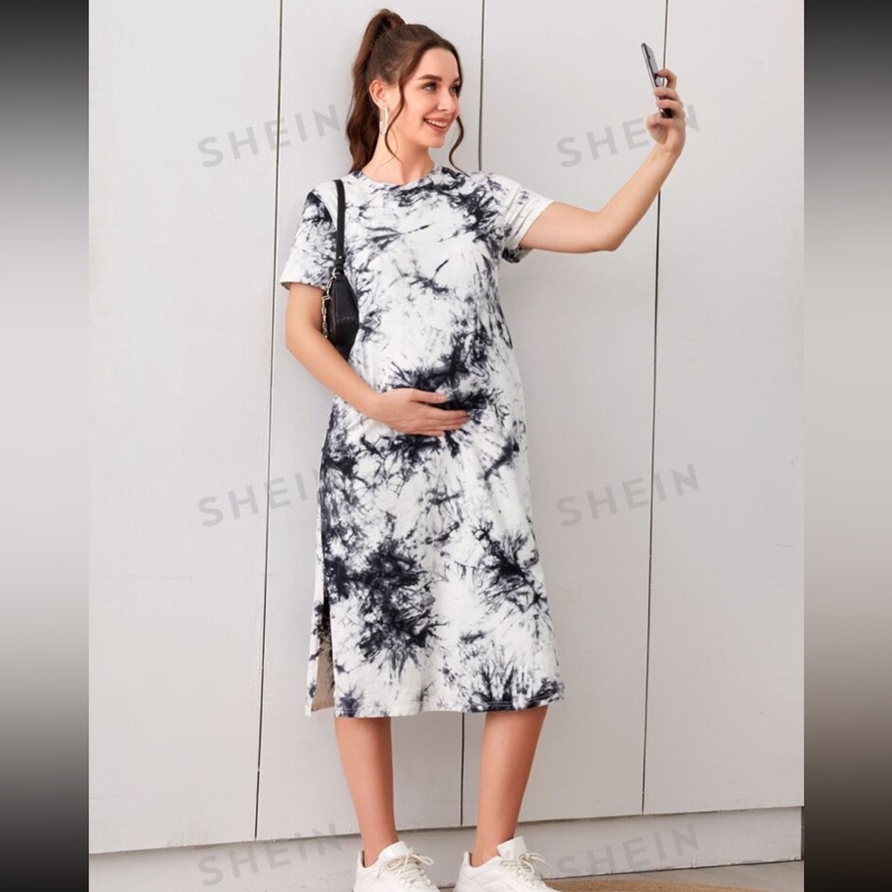Bundle: Maternity/Breastfeeding Clothes